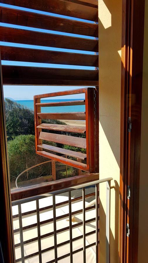 Hotel Villa Tramonto Direttamente Sul Mare 산빈첸초 외부 사진