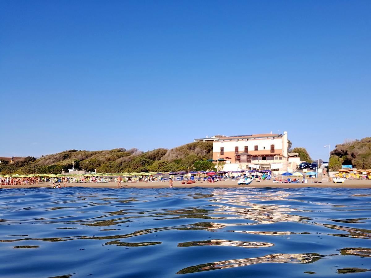 Hotel Villa Tramonto Direttamente Sul Mare 산빈첸초 외부 사진